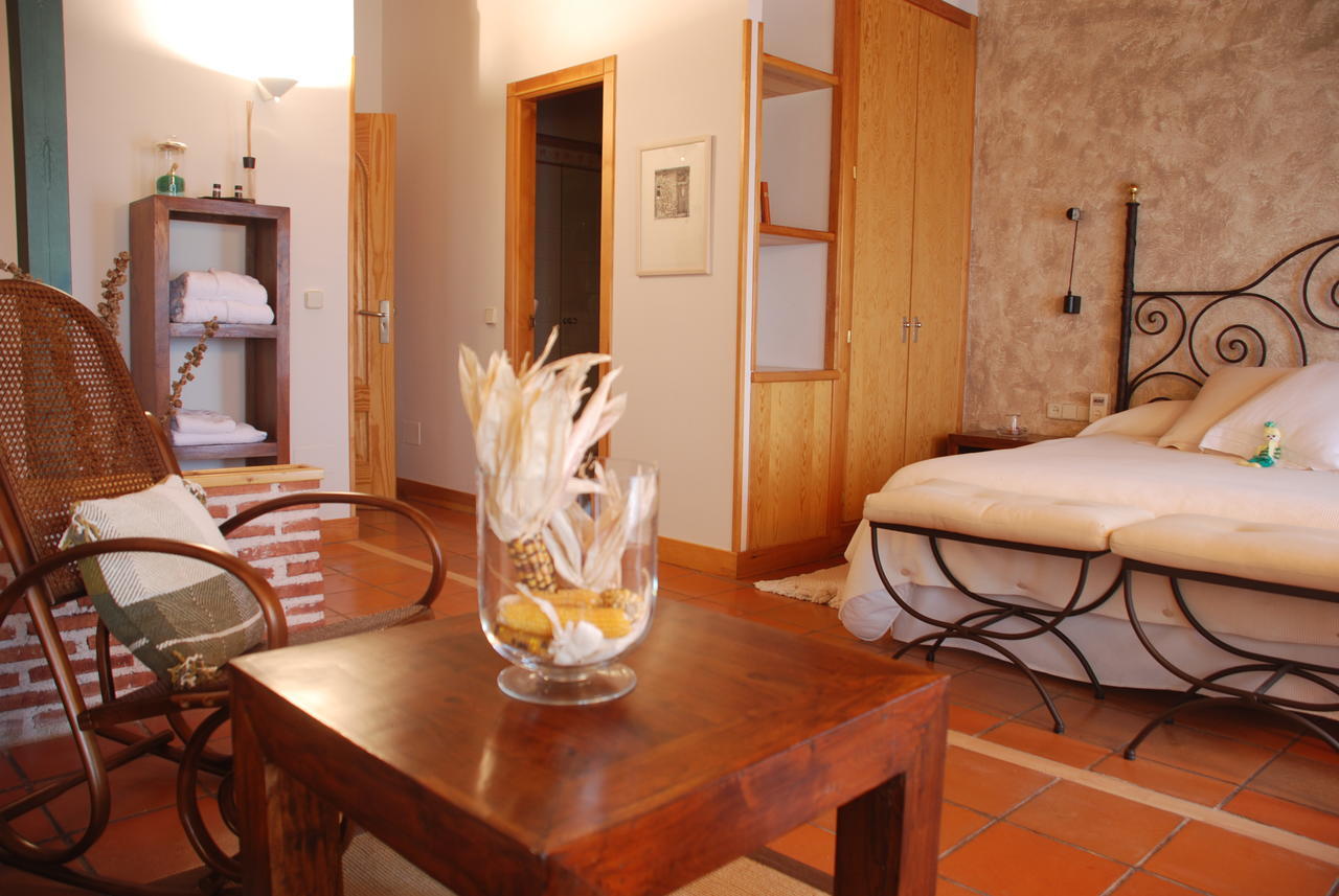 Hospederia El Arco Hotel Villavieja del Lozoya Eksteriør billede
