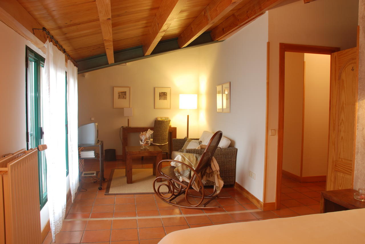 Hospederia El Arco Hotel Villavieja del Lozoya Eksteriør billede